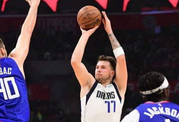 独行侠|NBA：爵士vs独行侠，双方状态不错，看好独行侠有所发挥