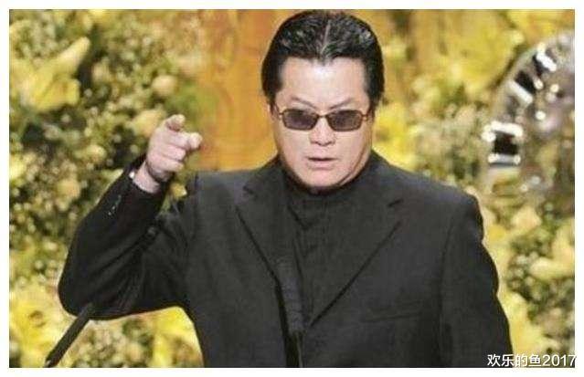 邓光荣|邓光荣曾在葬礼上大骂刘銮雄、郑少秋，最后离奇暴毙在家中