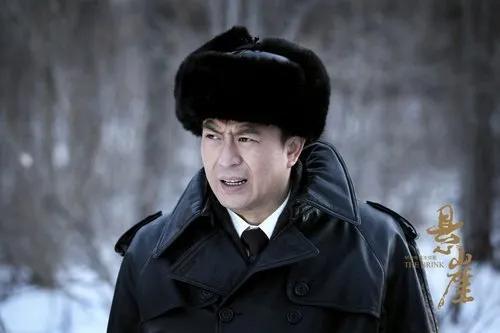 莎莎|看《悬崖》原著结局才知：让老魏害怕的周乙让顾秋妍输得多惨