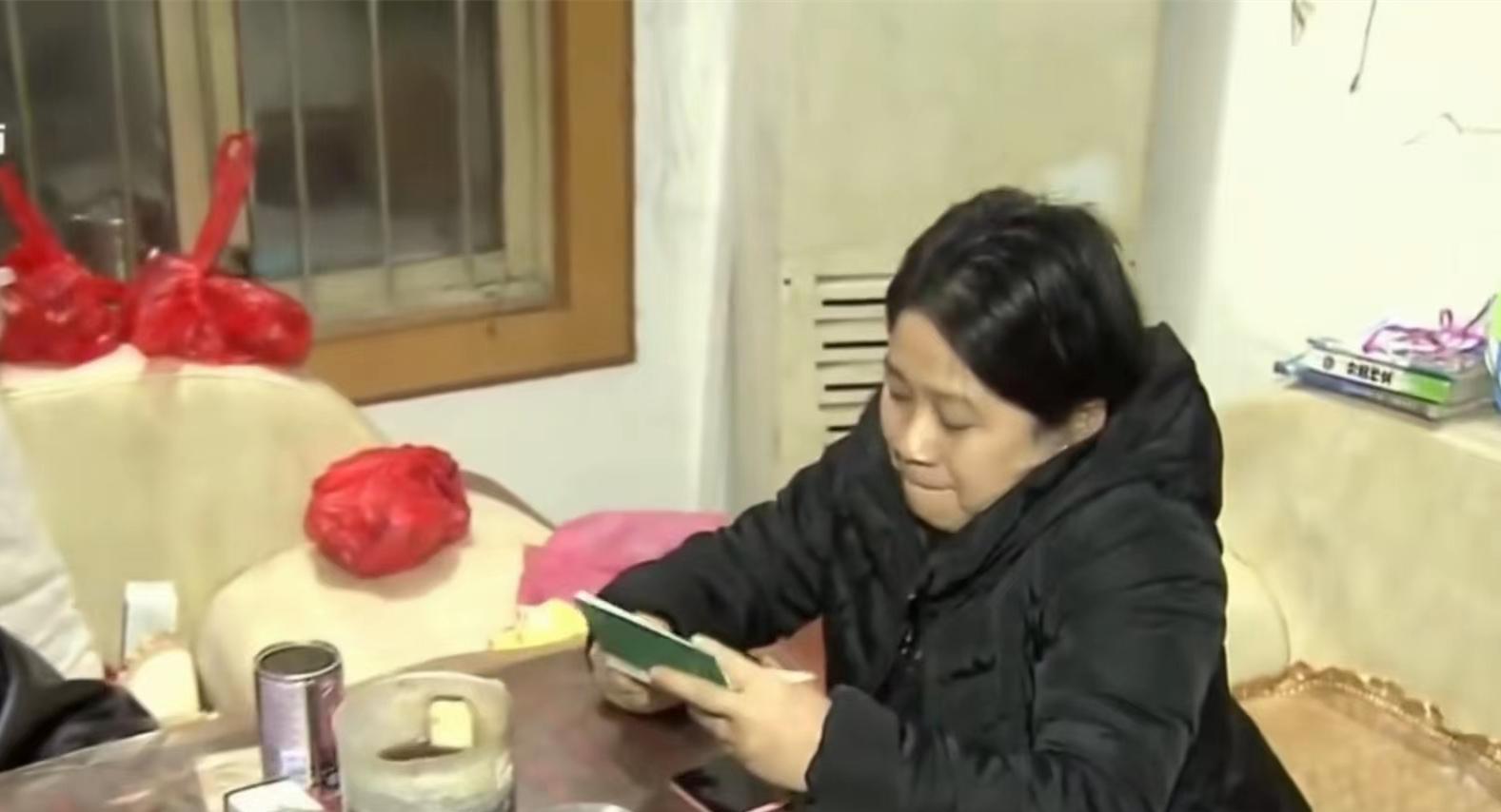 65岁老人迷恋38岁离异女,为结婚愿意过户房产,儿子恼羞成怒