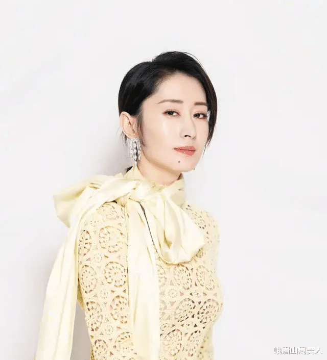 穿衣搭配 “整容脸”和“妈生脸”差别有多大?年龄越大越明显,不少人后悔