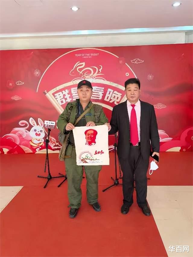 春晚|军品大王李长东参加群星春晚 现场宣传红色文化