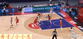 翟晓川|尴尬！苏群大喊一声：漂亮，翟晓川空篮不进隔离“打脸”