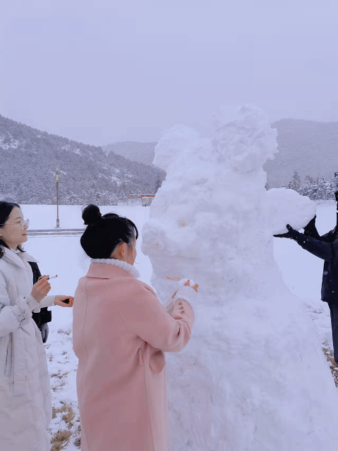 川藏公路|来“世界的香格里拉”赏雪玩雪,一起“点燃冬奥热情”