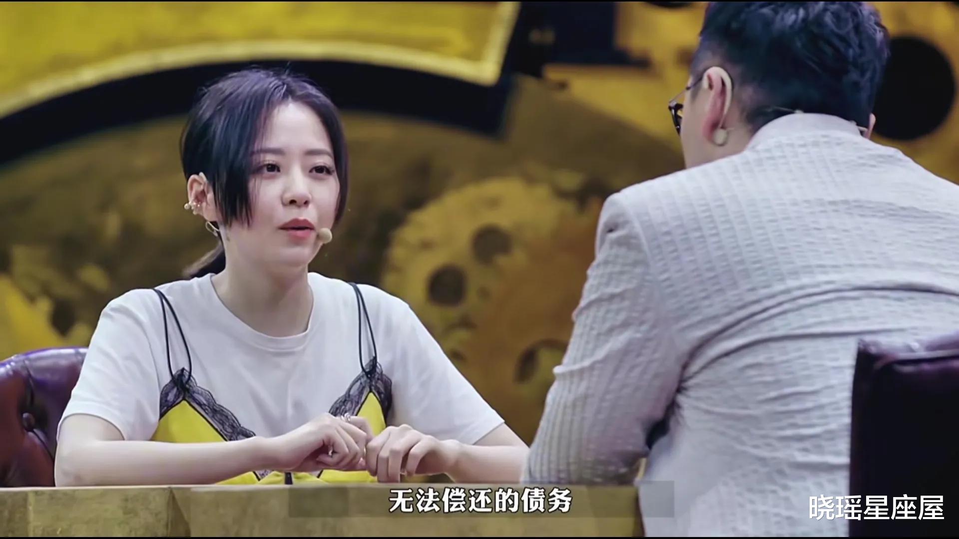 张靓颖|张靓颖：身背巨额债务，资源断崖式下跌，她的故事远比你想得还坎坷