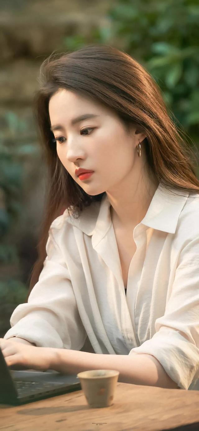 刘亦菲|去有风的地方，刘亦菲许红豆的高清精美壁纸