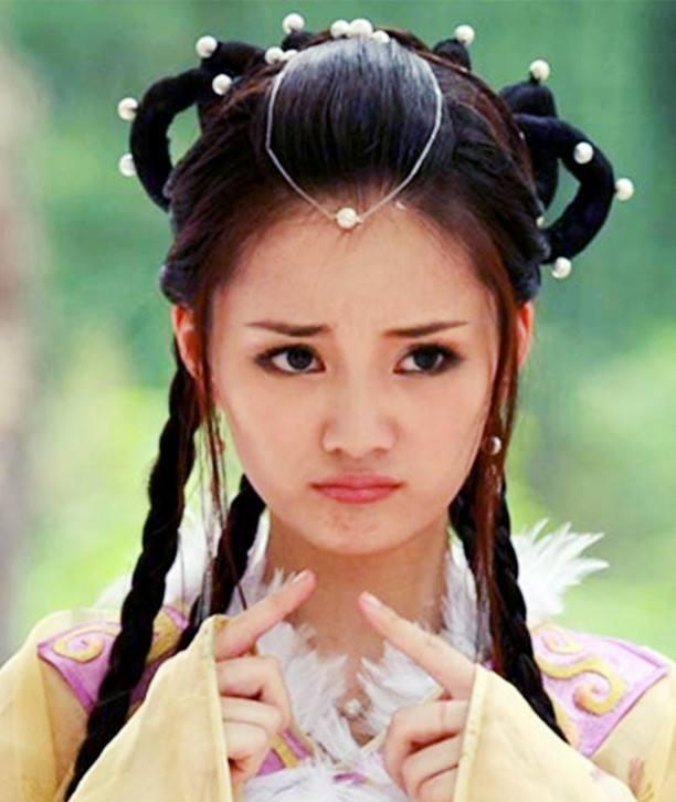 馨子|演员馨子：从偶像剧女主到泯然众人，如今37岁没房没车没结婚