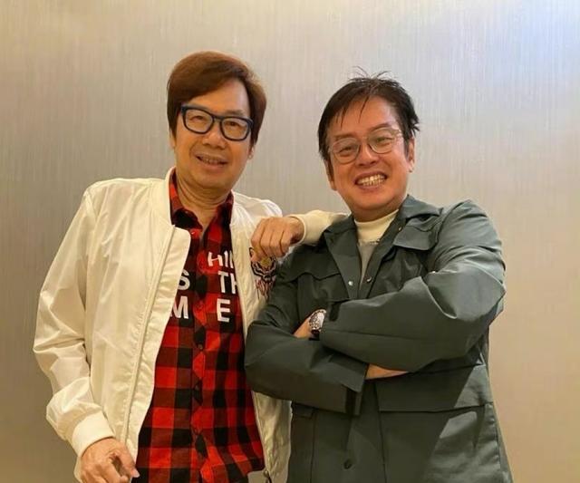 谭咏麟|谭咏麟约彭建新饮茶,年过七十状态超好,罕见透露温拿五虎现状