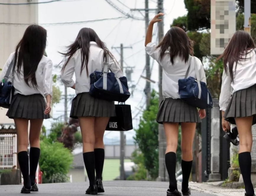 《咒怨》的桥段!日本19岁少女凶宅探险,24年后尸体惊现海里