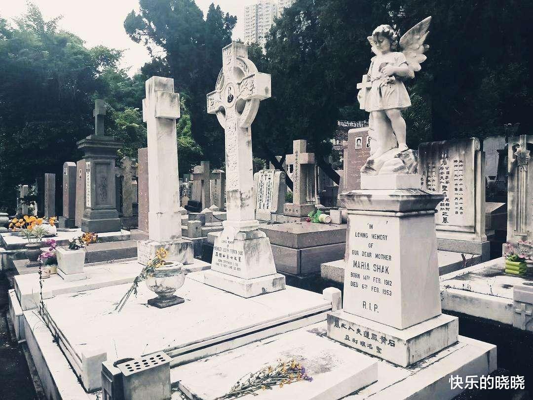 风水师|他是顶级风水师,为霍英东选墓,女儿一句话让赌王推迟一年下葬