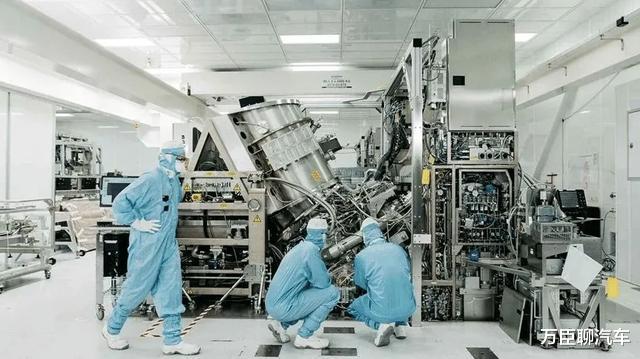 索尼Xperia|华为公布专利新技术,或将彻底摆脱ASML光刻机?