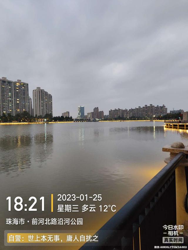 鳊鱼|小鱼群里的巨物，钓友这次超威武