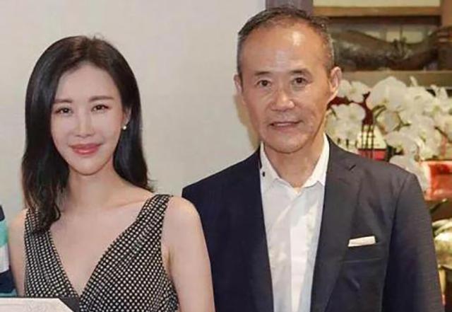 田朴珺|“该散的终会散”：38岁田朴珺的套路，68岁的王石，真的看不透吗