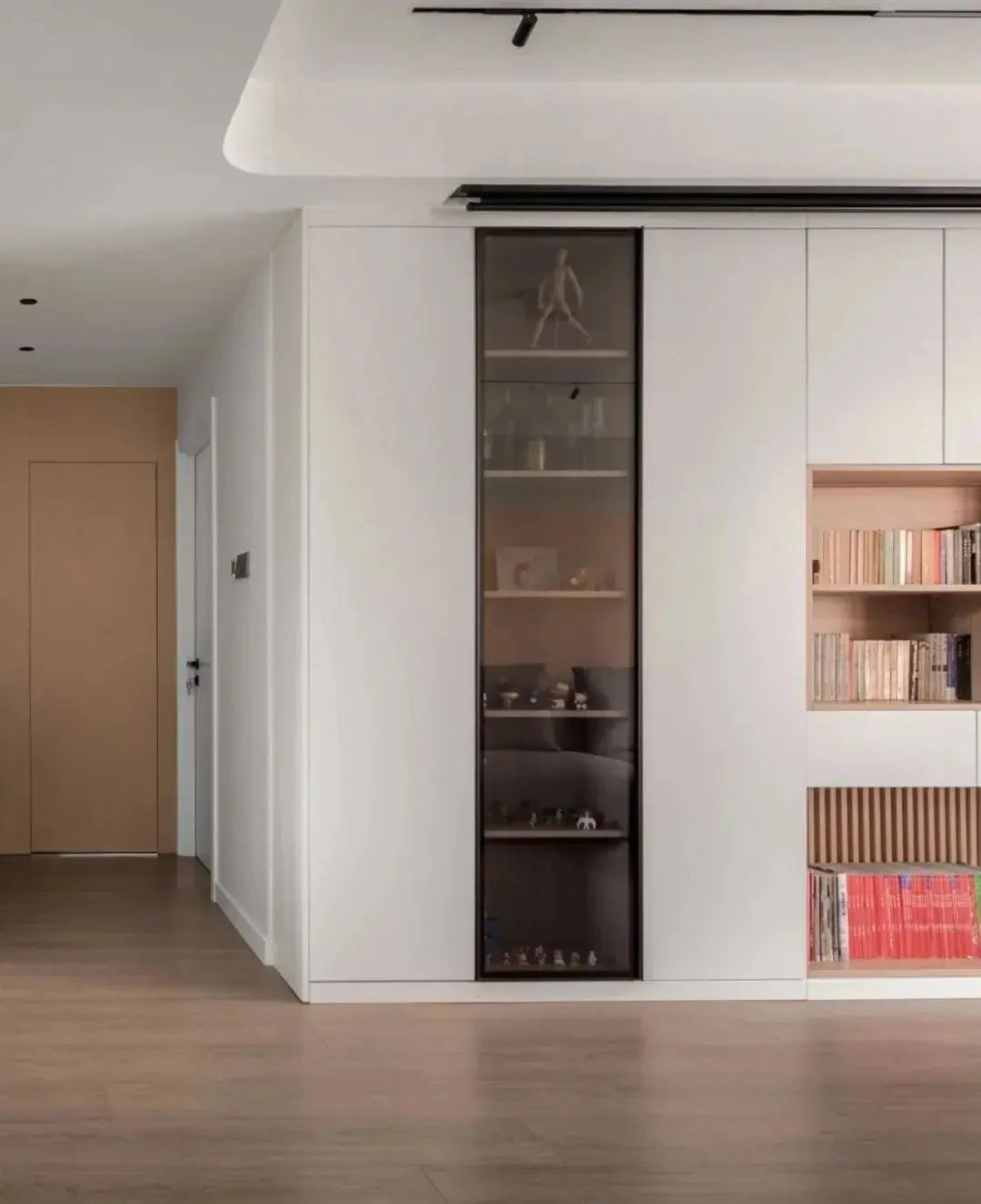 穷装修的四大精髓:我偷偷告诉你,这些省钱实用的家居妙招!