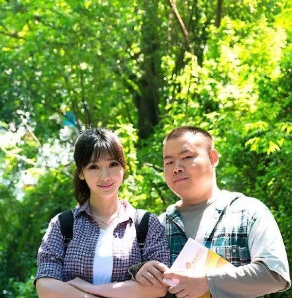 雷佳音|明星同框一个头两个大，郭京飞说雷佳音是大脑袋，杨紫合照显头大