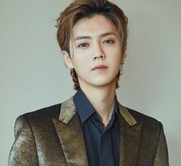 于震寰|当年被谢霆锋张卫健揍到住院,如今他在南京卖卤菜,让人心疼