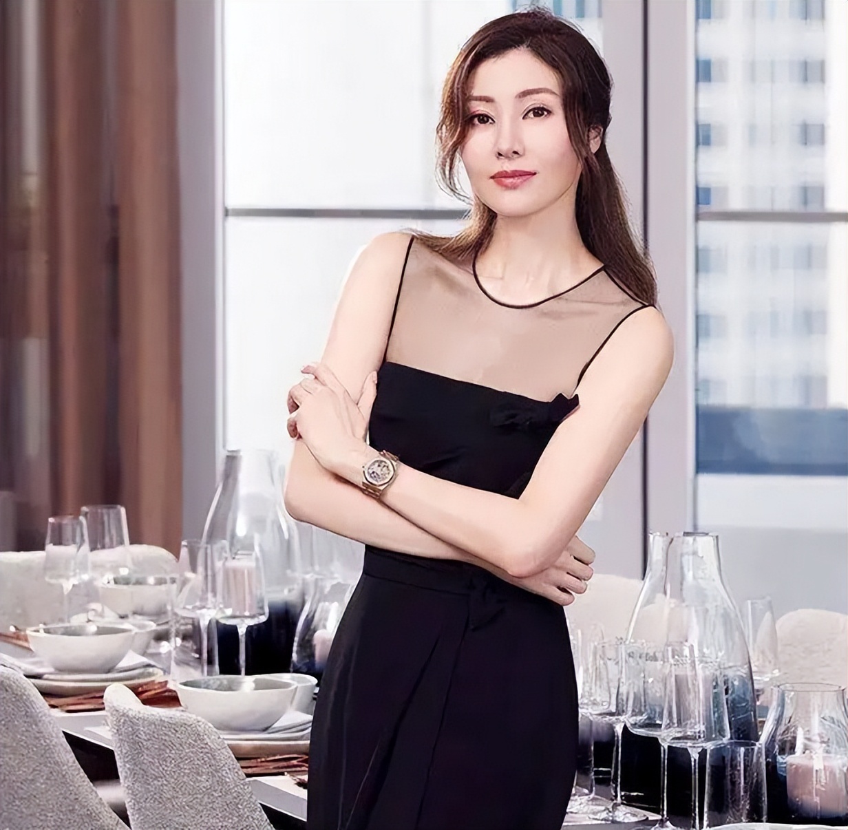 谢杏芳|谢杏芳41岁生日!大变样似整容 身家过亿住豪宅 39岁林丹也变低调了