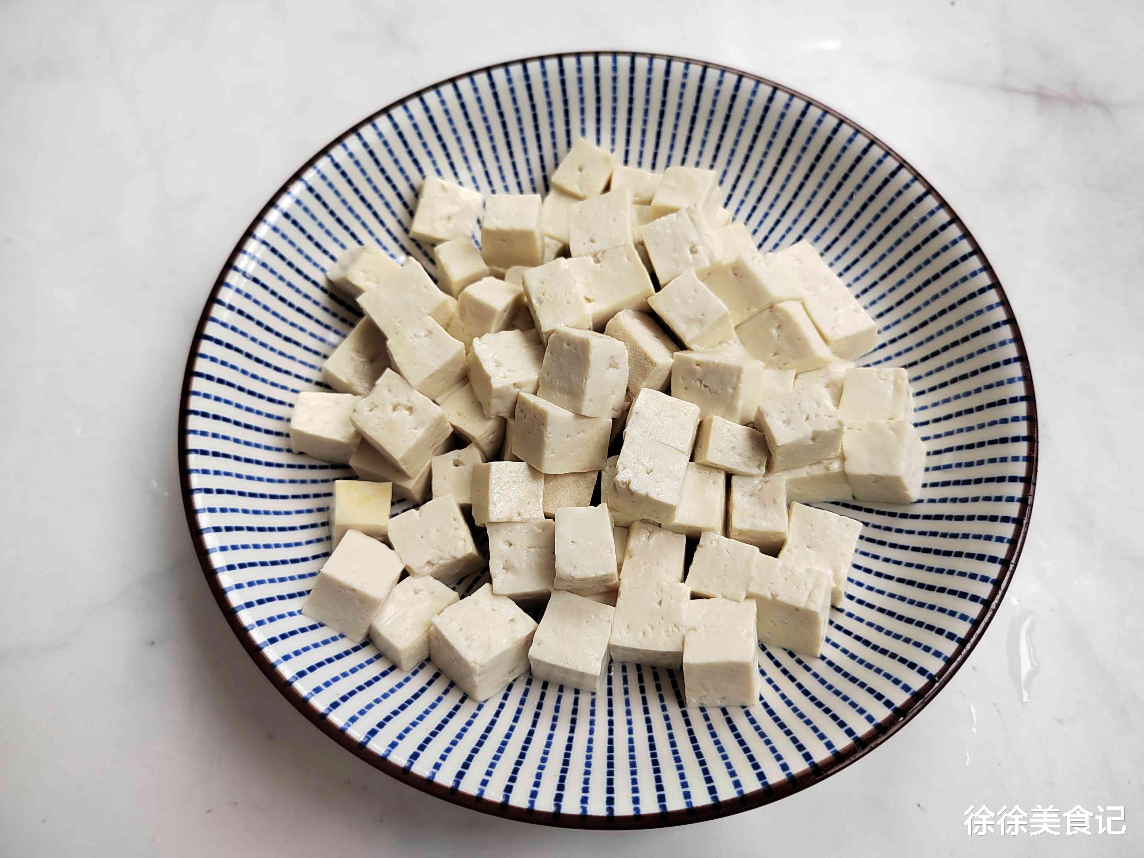 红枣|变“阳”后要忌嘴,建议:少吃发物,多吃3样,减轻痛苦早日康复