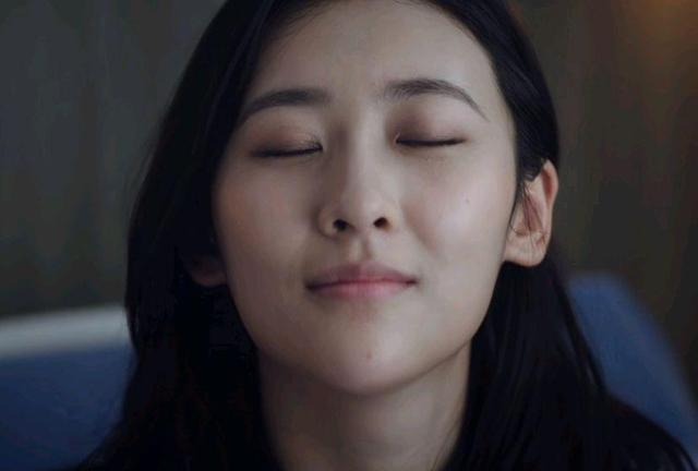 招聘|秦岚饰演的角色对付职场老油条有一招,收服秦大中不难,以德服人