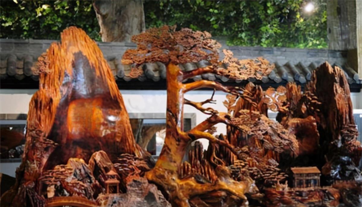 根雕|投200万雕一巨狮300万没卖，开价1000万没人要当成废品搁置5年