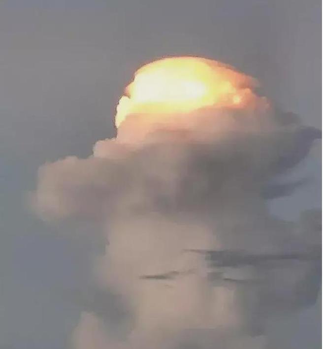 蘑菇云|早上台东地区出现蘑菇云,这是什么情况?