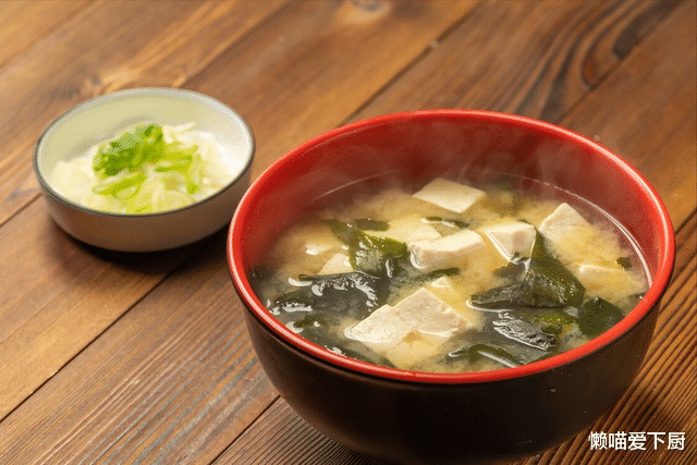 食盐|镁被称“心血管卫士”,建议中老年:宁少吃肉,别忘吃5种高镁菜