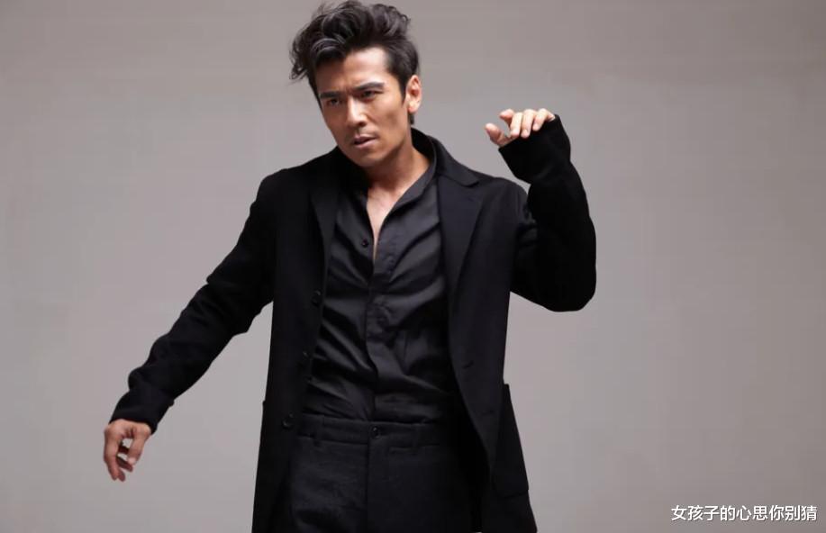 唐文龙|他是外形硬朗俊俏，精湛的演技，表演风格自成一套、万千少女心目中的男神