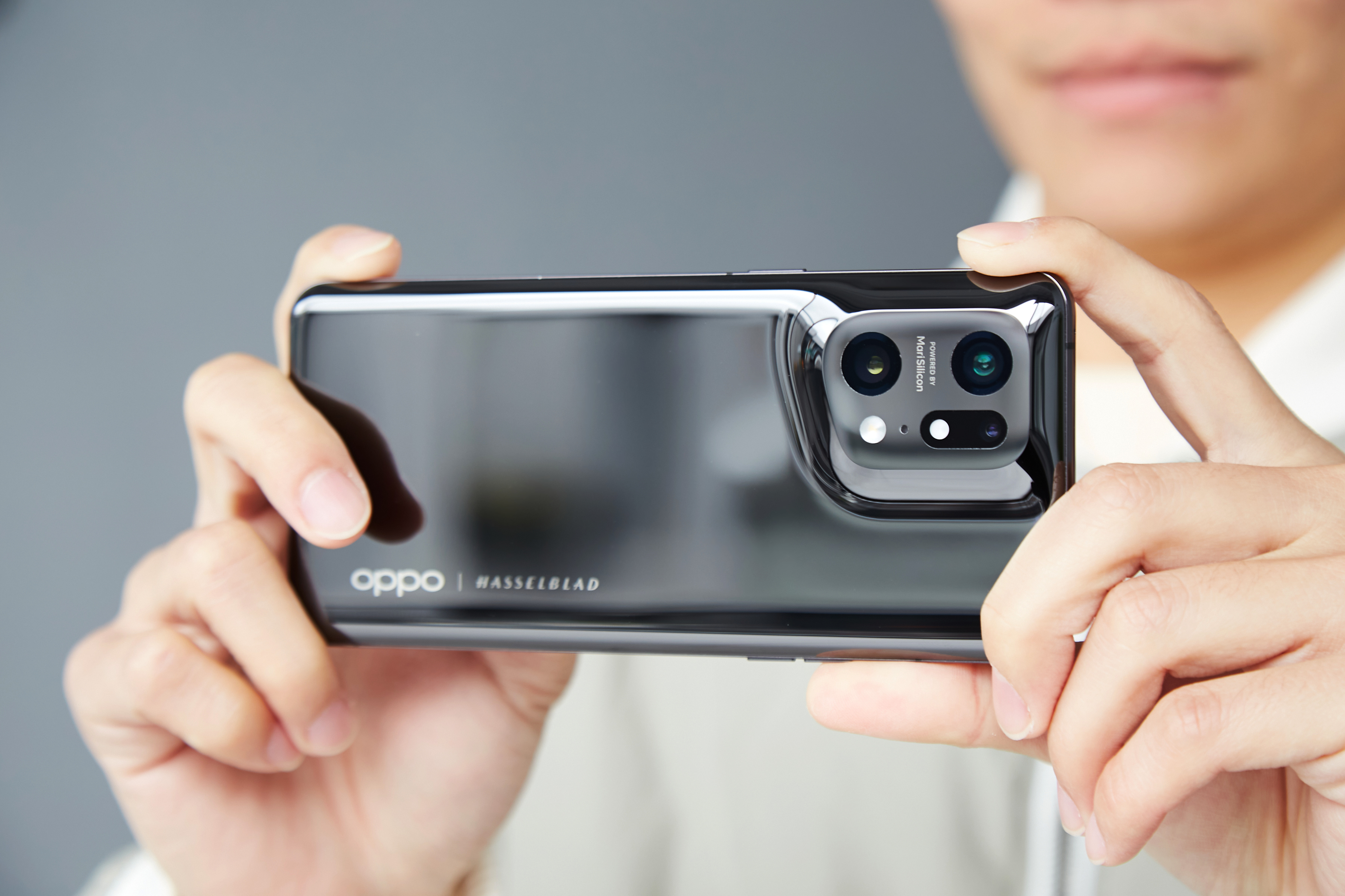 适马|热点多+密度大,记者报道期间应该如何面对?一部手机就能搞定