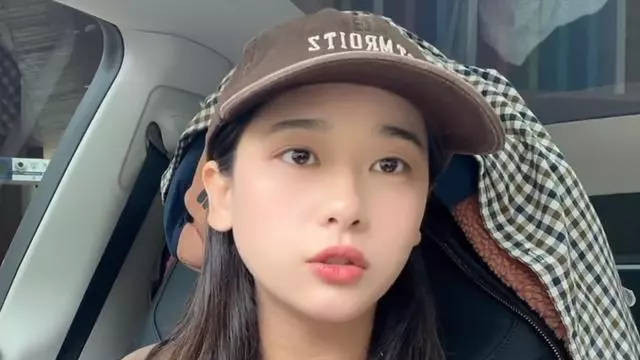 女网红吃稻花鱼4条280嫌贵，煽动粉丝网暴村民！
