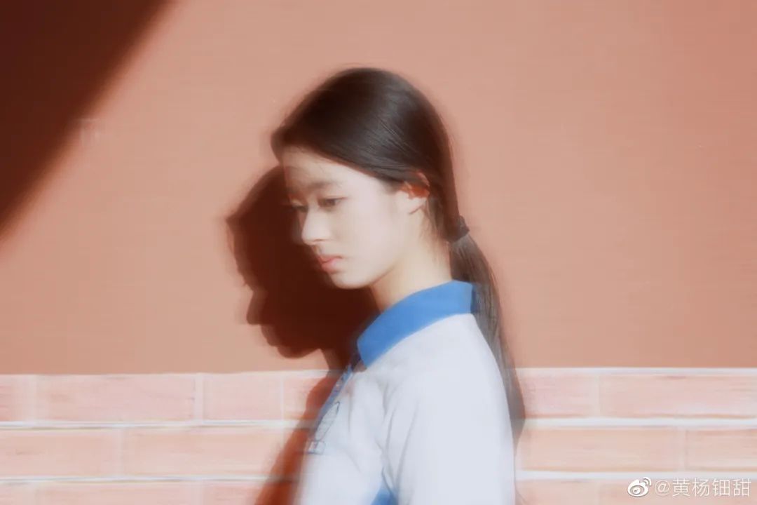 田曦薇|15岁小刘亦菲爆红，又一内娱“甜妹天花板”？