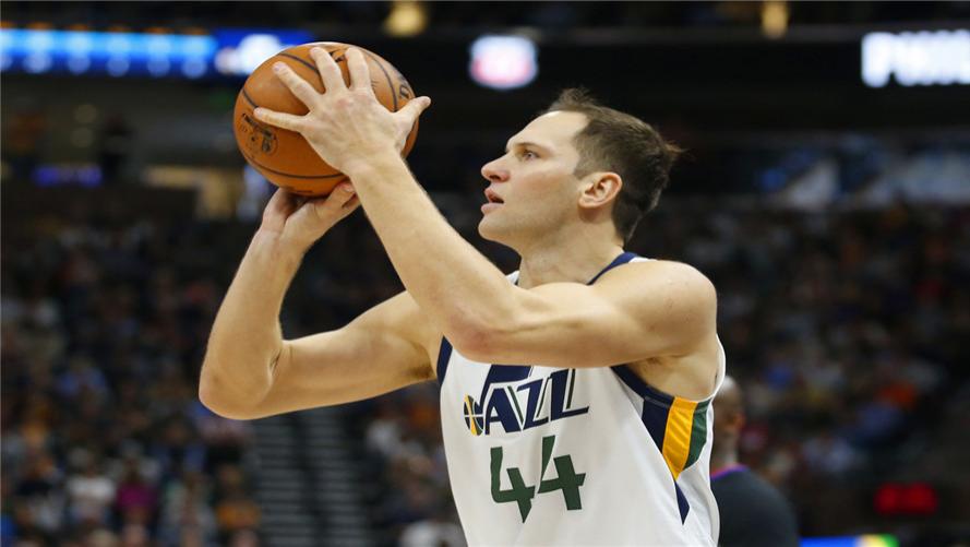 NBA大结局！湖人队即将完成3换3交易：1.53亿先生联手詹姆斯