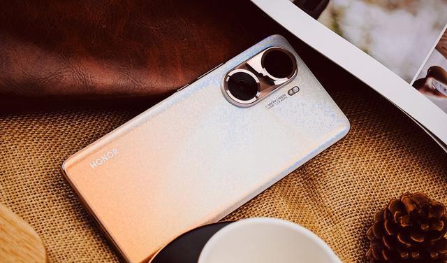 荣耀|荣耀70Pro:配置敲定、价格出炉,很难让人不心动