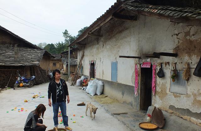 |农村房屋迎来“更新换代”,告别无证产权,有3类情况不能办理