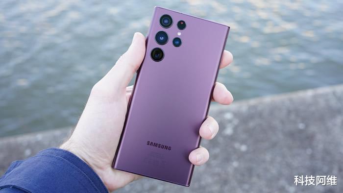 小米科技|发布仅九个月下跌3050元，12GB+512GB，“安卓机皇”无奈少人问津