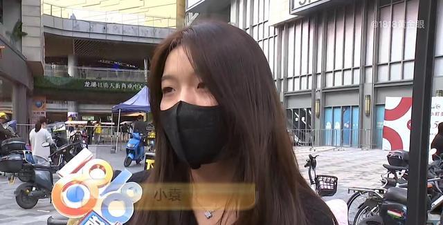 女子逛街被男子“PUA”去理发店消费,称她在北方没男孩会喜欢