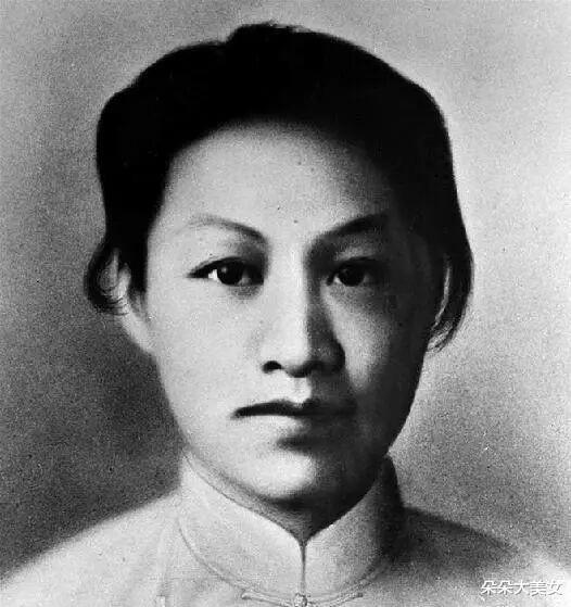 赵一曼牺牲20年后,丈夫才知她真实身份,儿子在手臂上刻下三字
