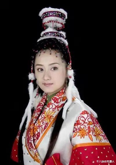 胶原蛋白|皮相美人vs骨相美人:有人颜值“昙花一现”,有人越老越年轻