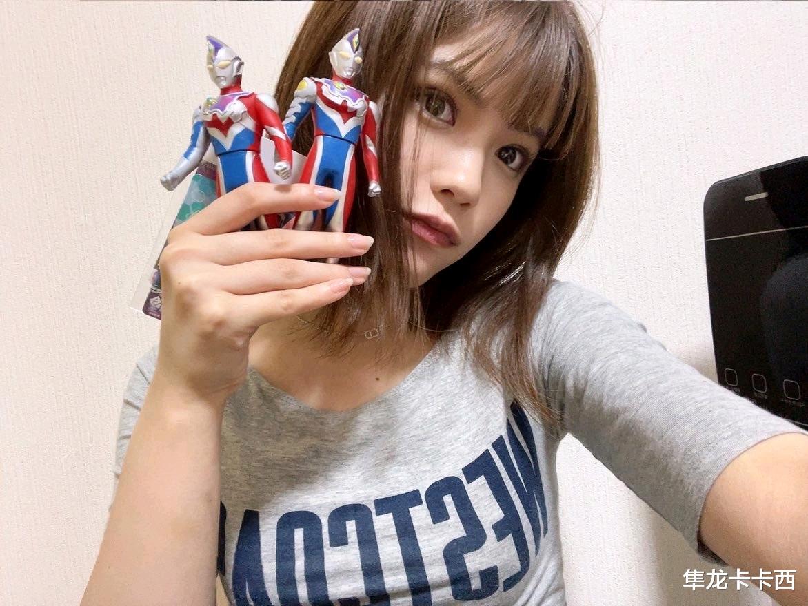 奥特曼|戴卡奥特曼女主秀个人新照:可爱但是不耐看 戴卡软胶抢镜失败