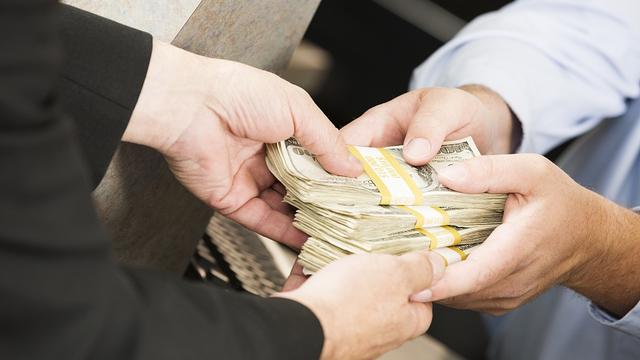 招聘|拥有一份年入百万的自由职业，她却不想再继续了