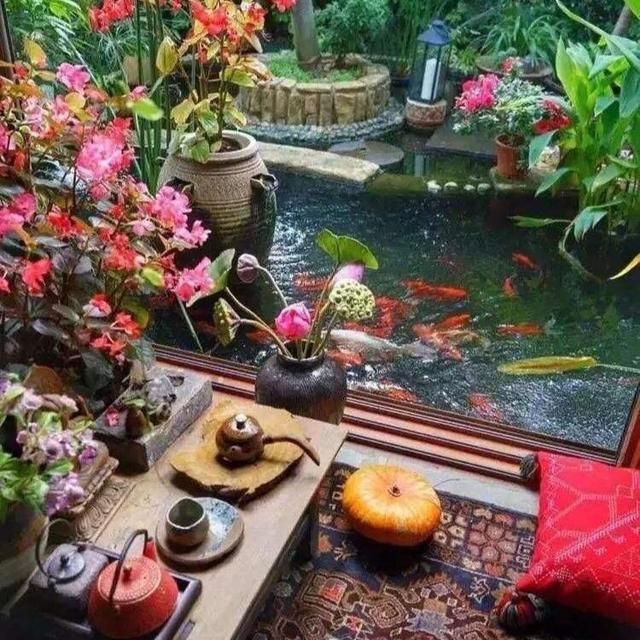 杨丽萍|63岁杨丽萍在大理的豪宅火了，网友：这生活，简直就是人间理想！