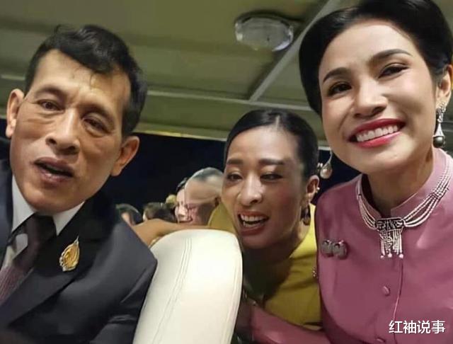 诗妮娜|官方曝光诗妮娜近况,肚子没有“好消息”,复宠海报直接被撤下