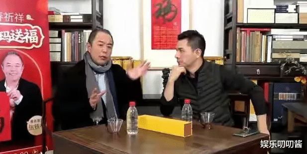 直播带货|64岁张铁林直播带货，自写福字售价1688，网友：真把自己当皇帝？
