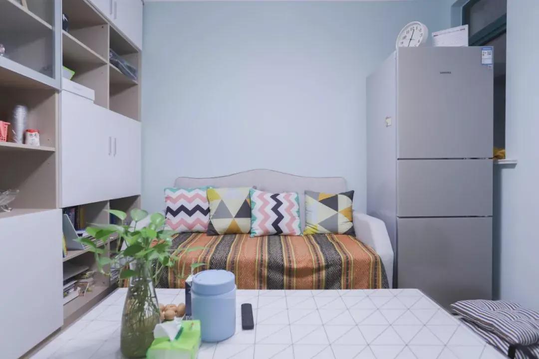 她家33㎡，坚持全屋打满柜子，收纳颜值两不误，看着就让人羡慕