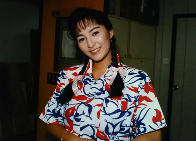 雪梨|她14岁和张国荣相恋,17岁当小三生子被抛弃,今55岁不后悔