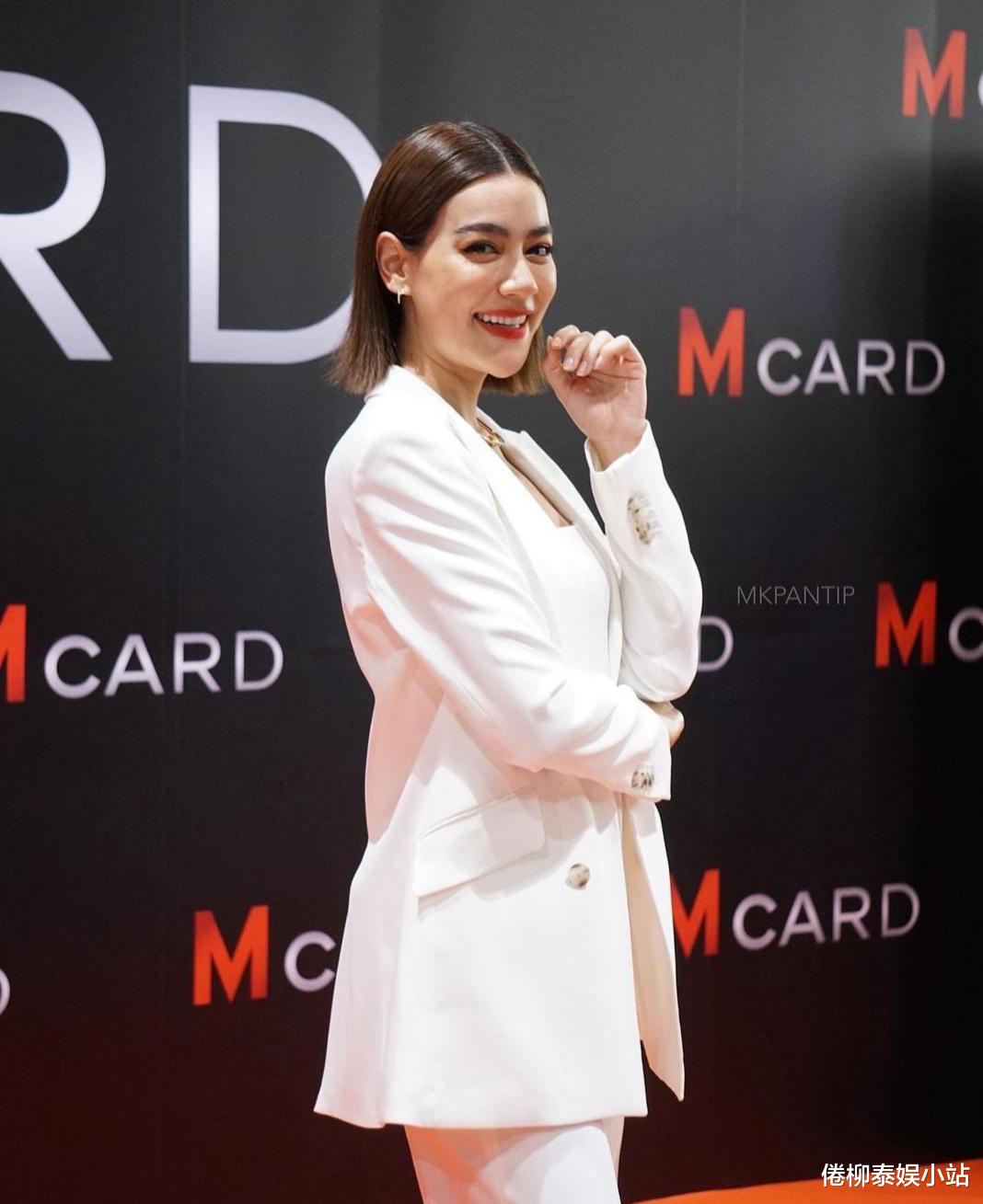 kimberly|泰星Kimberly分享准新娘心情：求婚的那一刻，感觉像是在做梦一样