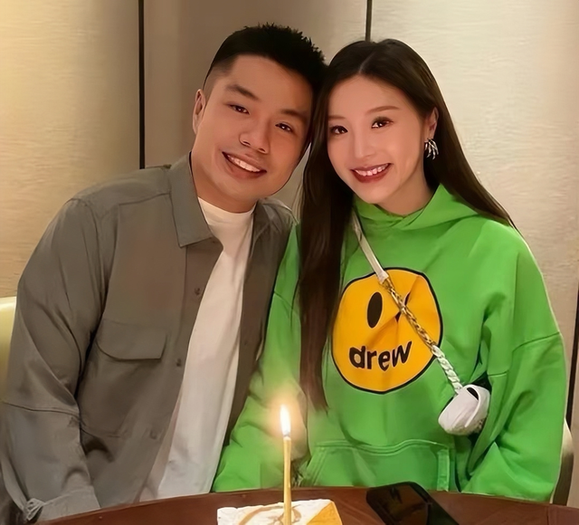 豪门|恭喜！香港两大豪门联姻，千金江钰琪和太子爷郭浩泉办世纪婚礼