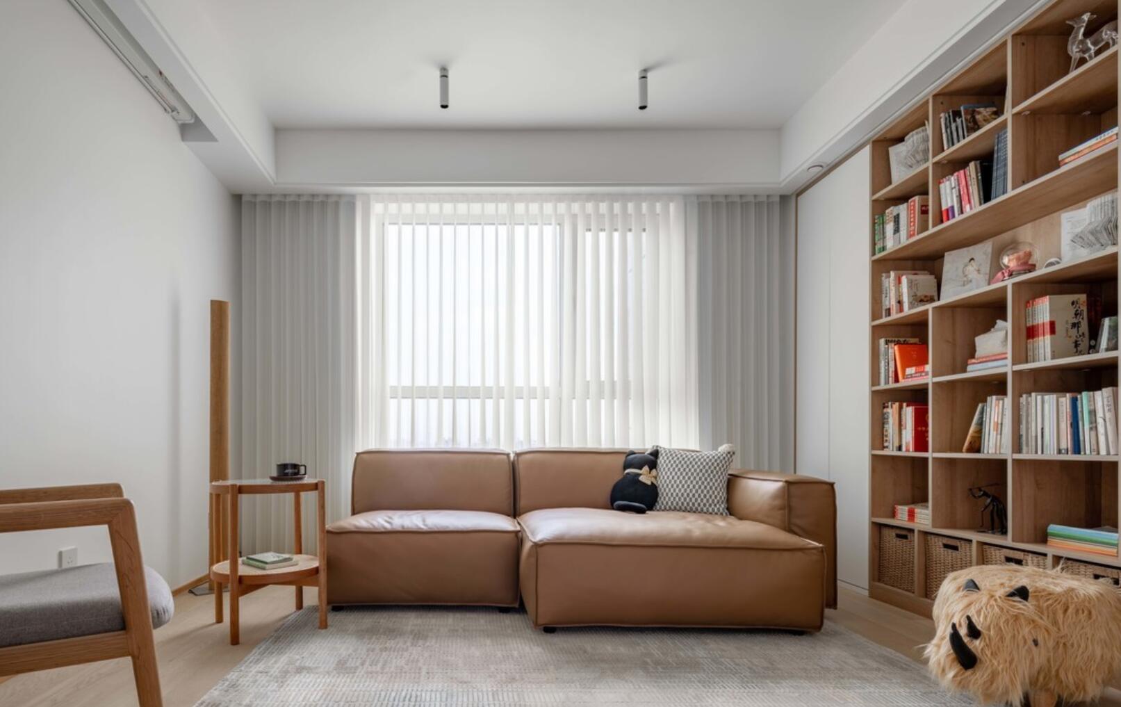 难怪很多人喜欢将门做到顶!看了她130㎡家后,确实很大气