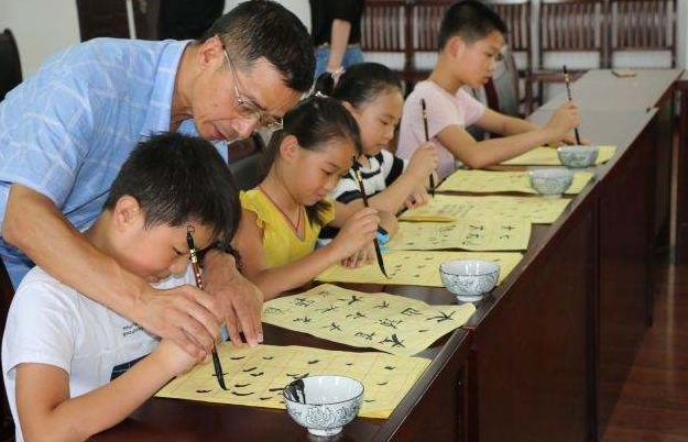 赵今麦|赵今麦字体突然大火,呆萌可爱又不失大气,阅卷老师都爱不释手