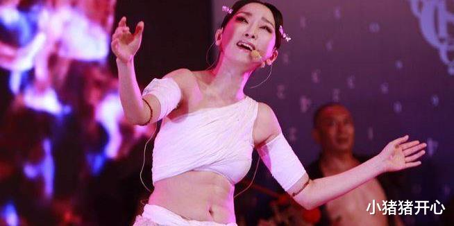 萨顶顶|萨顶顶素颜长啥样？卸妆后“神婆变女神”，网友直呼不化妆早火了