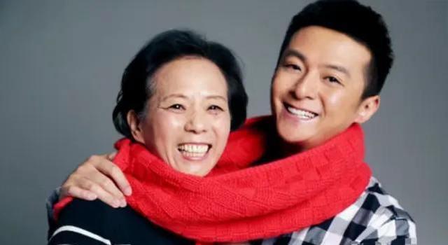 沈腾|嫁人千万别嫁妈宝男，看这7位“巨婴男星”，向佐只能算是小儿科